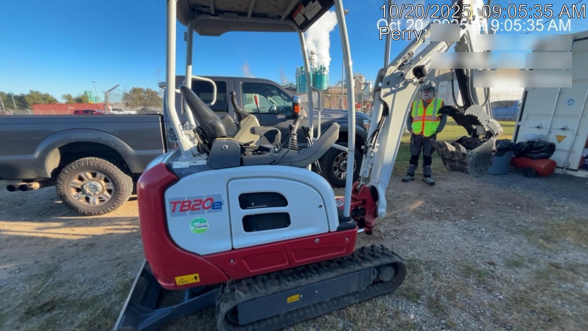2023 TAKEUCHI TB20e
