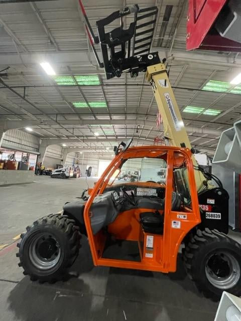 2022 JLG G5-18A