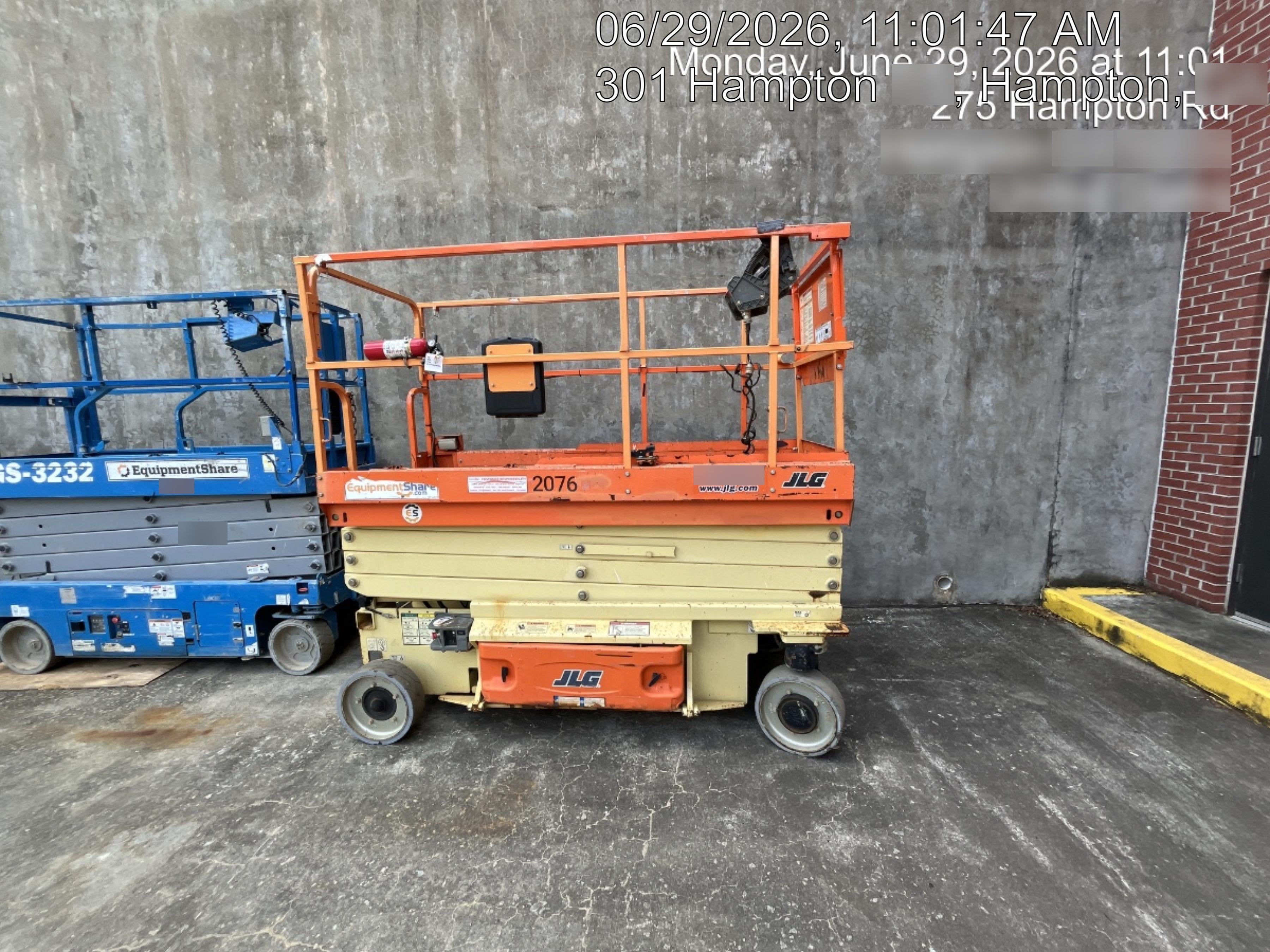 2016 JLG 3246ES