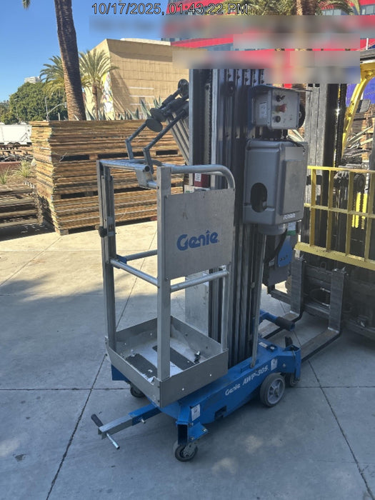 2019 GENIE AWP-30S