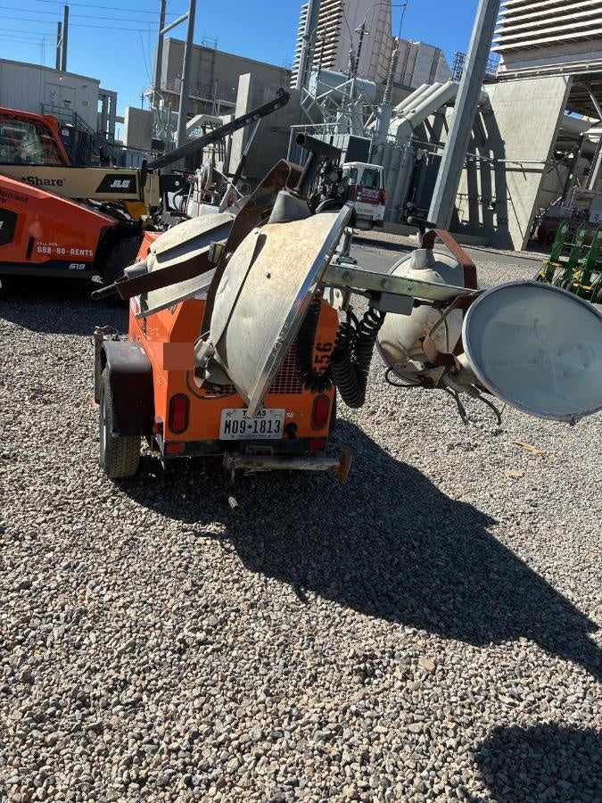 Wanco WLT-4M WANCO WLT-4M 6 kW Towable Light Generator