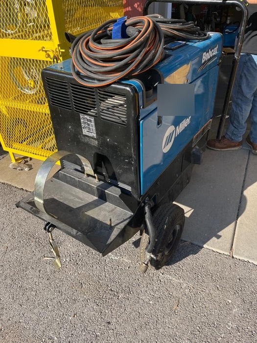 2019 Miller Electric BOBCAT 250 Standard w/Running Gear, Bracket, Hose