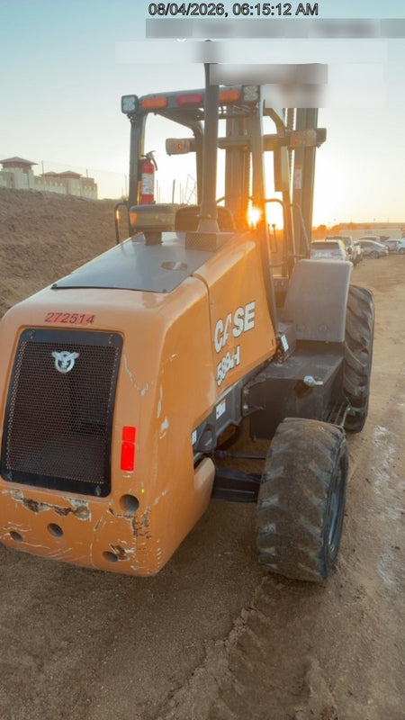 2023 CASE 588H