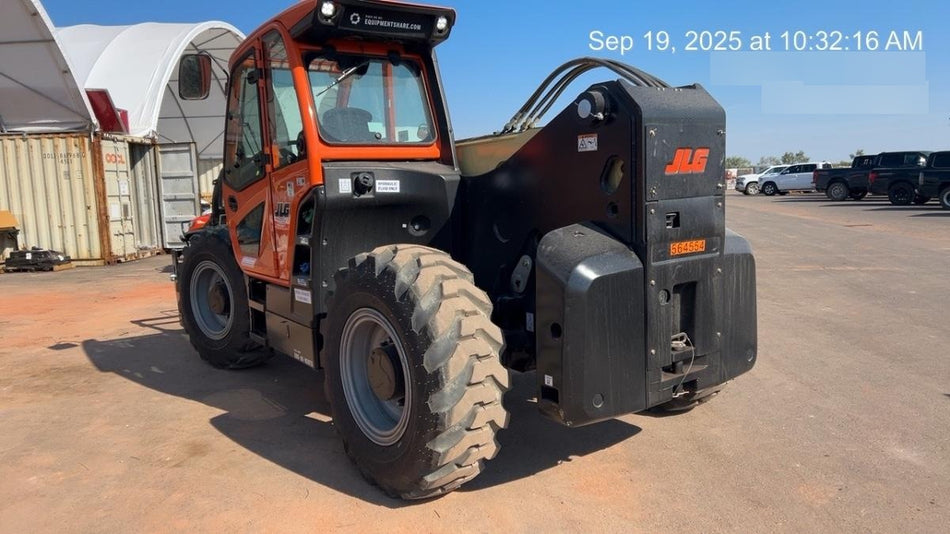 2025 JLG 1732