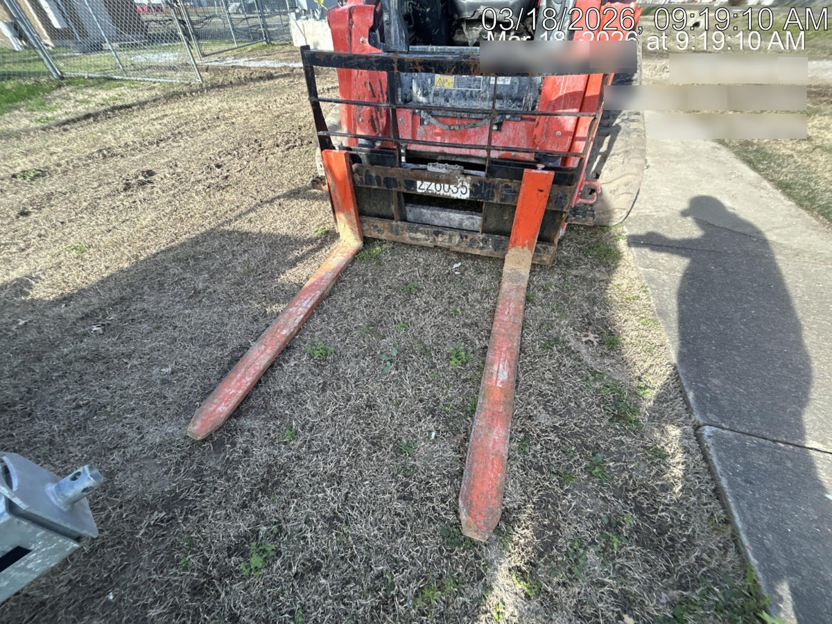2022 ARROW MATERIAL HANDLING F5000
