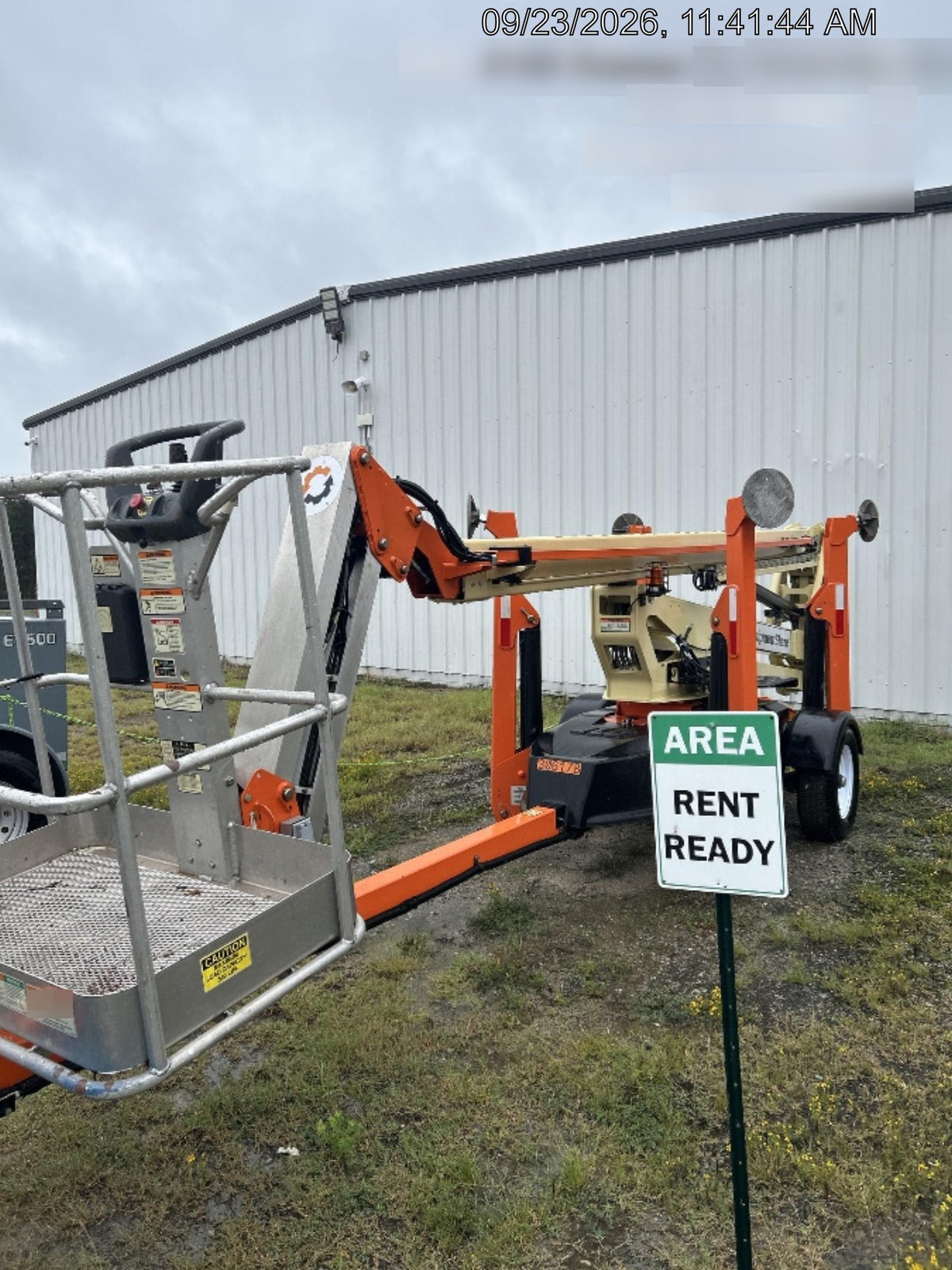 2023 JLG T500J