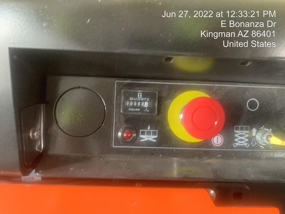 2022 JLG ES2632