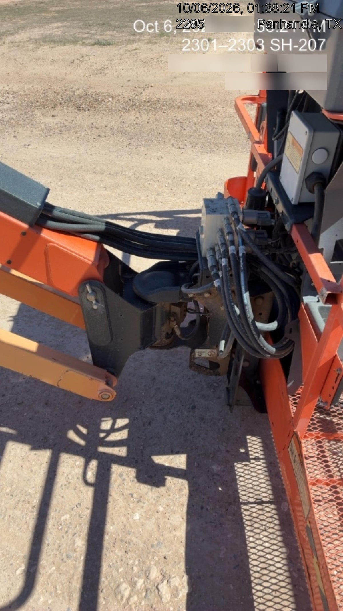 2022 JLG 600AJ