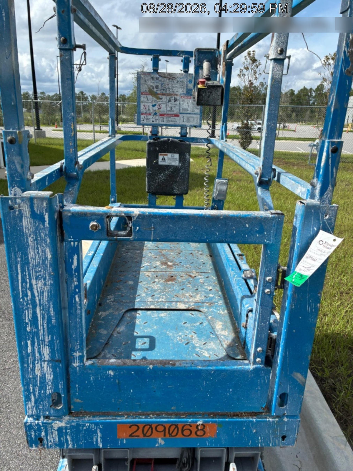 2022 GENIE GS-1932
