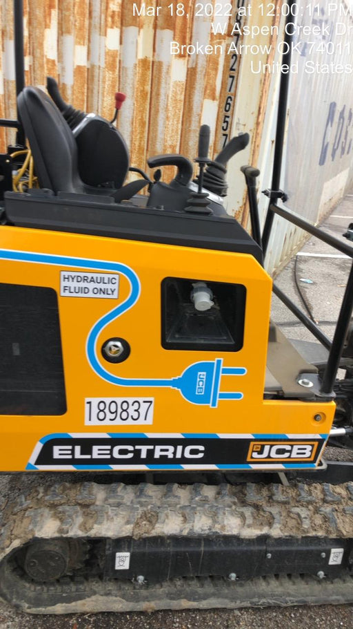 2022 JCB 19C-1E Canopy, Rubber Track, Beacon, Dipper, WL, Coupler, ES Decals