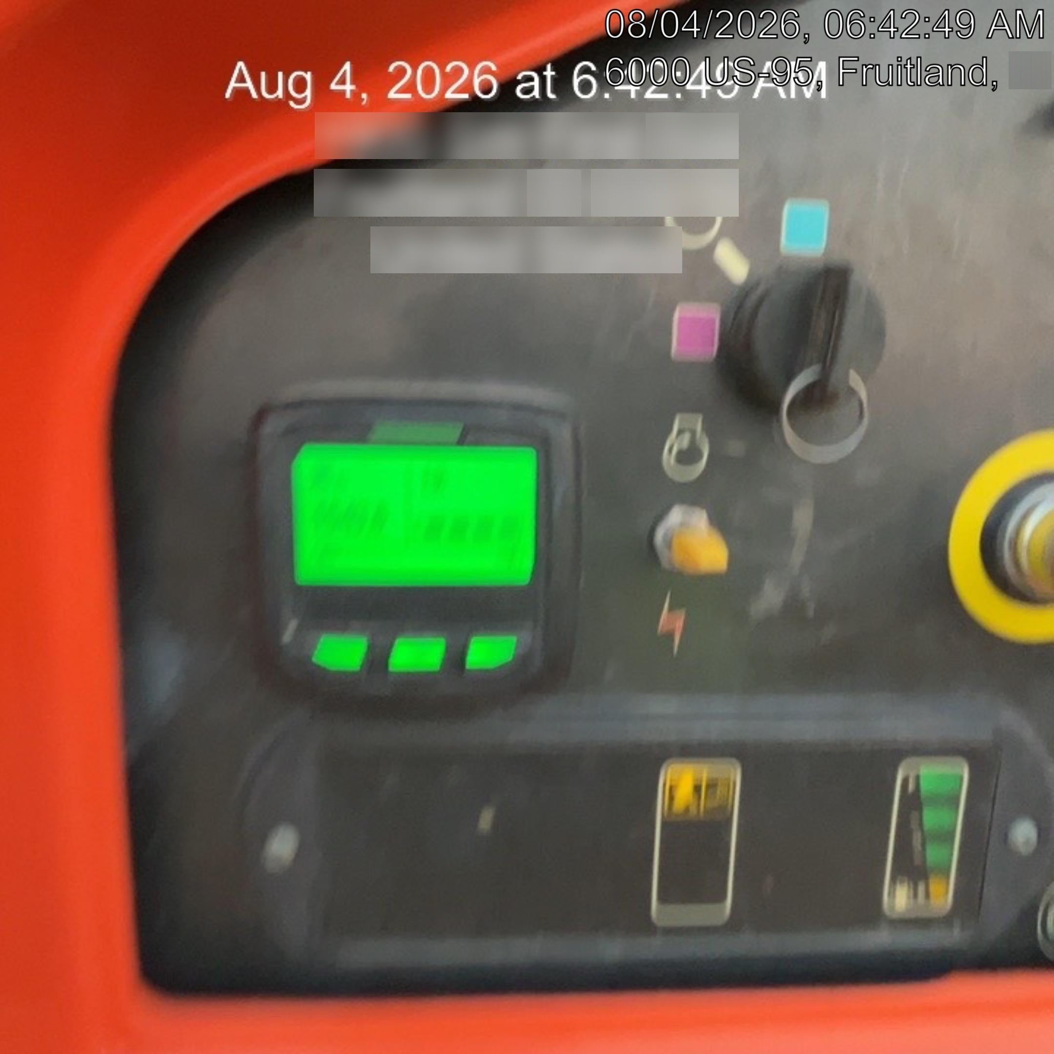 2021 JLG 400S
