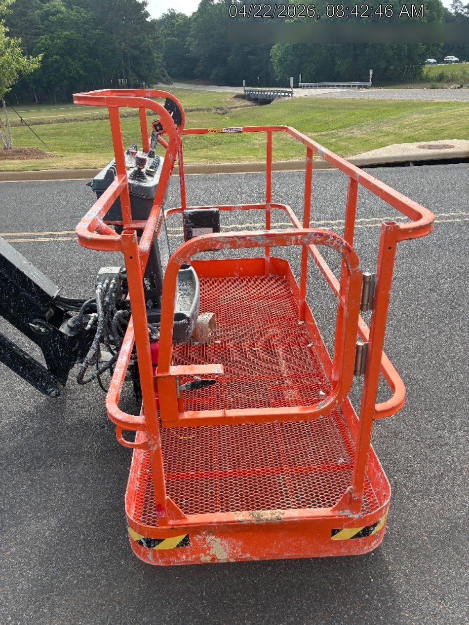2025 JLG 660SJ