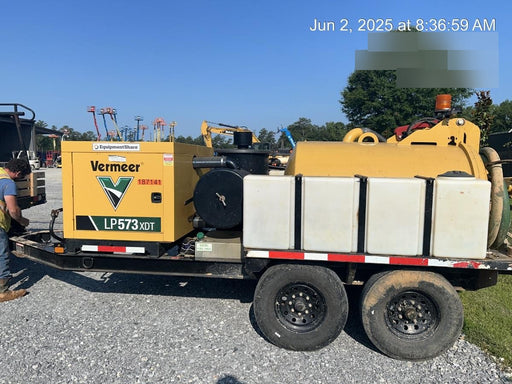 2021 Vac-Tron LP573XDT T4 Koehler Diesel Engine, 500 Gallon Debris Tank, x2 100 Gallon Water Tanks