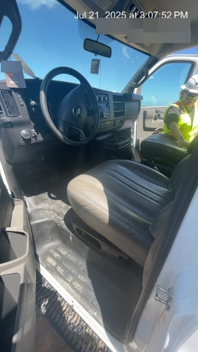 2024 CHEVROLET Express Van - Rental