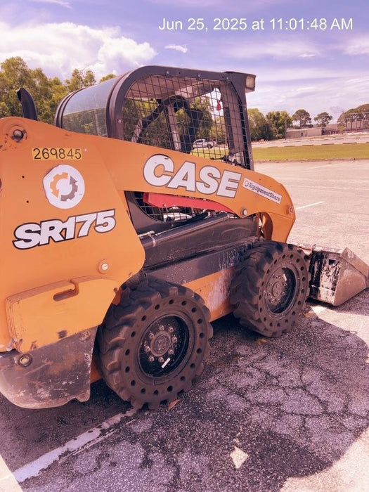 2019 CASE SR175