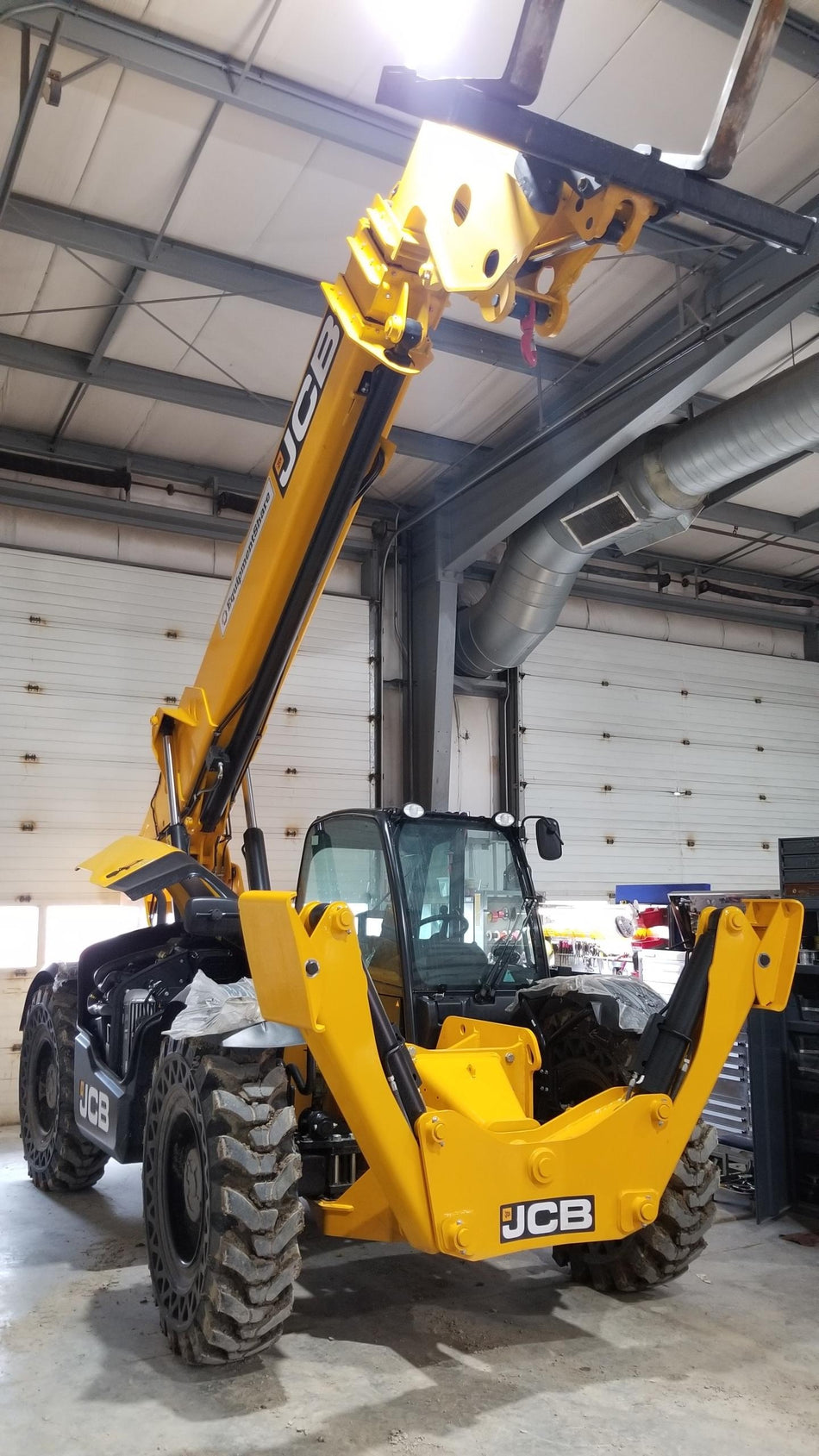 2020 JCB 510-56