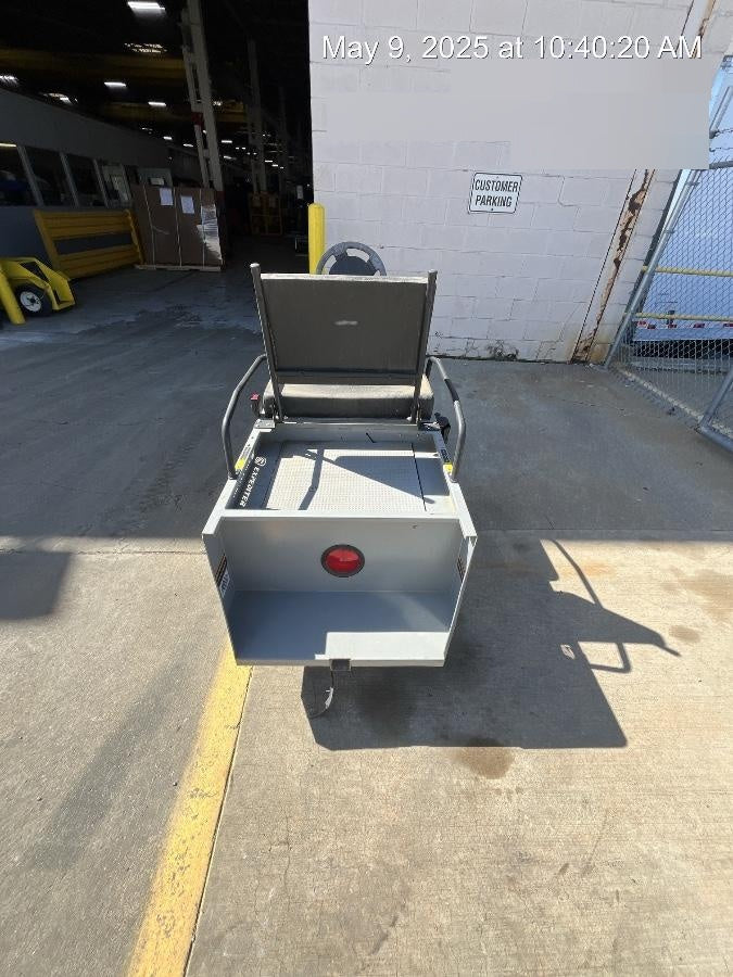 2022 COLUMBIA Expediter