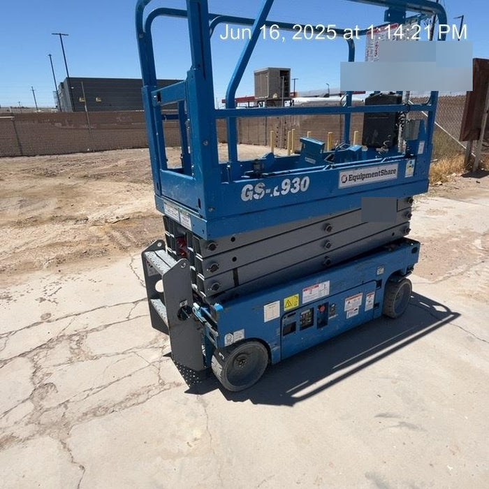 2019 Genie GS-1930 Half Height Swing Gate, 800W Inverter