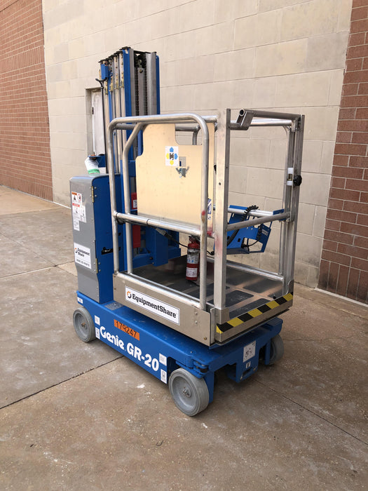 2021 GENIE GR-20