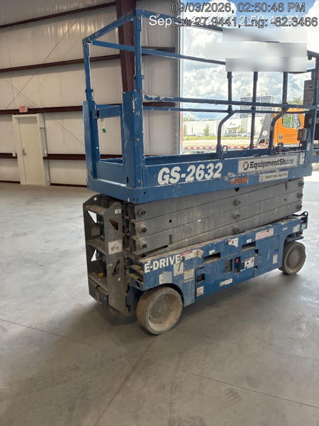 2023 GENIE GS-2632