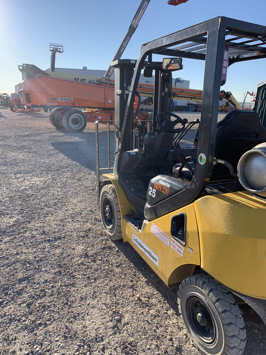 2021 KOMATSU FG25T-16