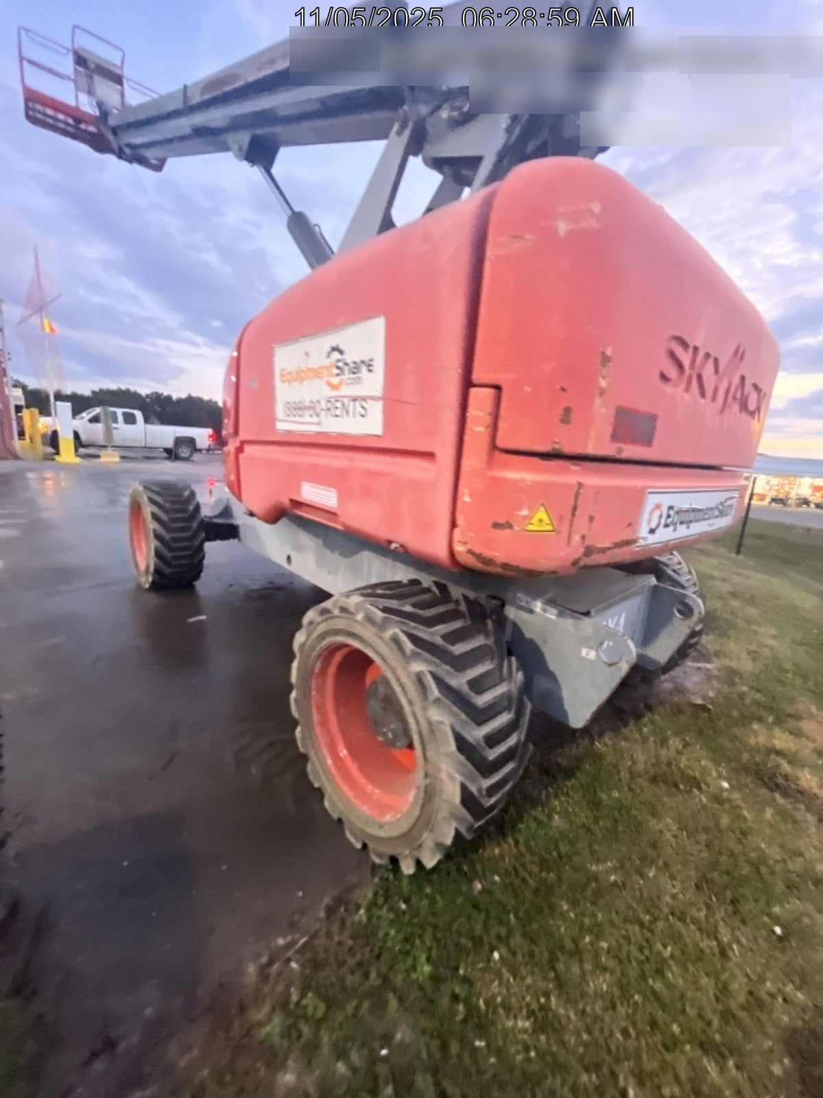 2019 SKYJACK SJ86T