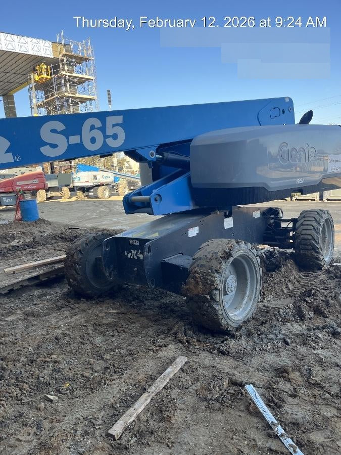 2017 GENIE S-65