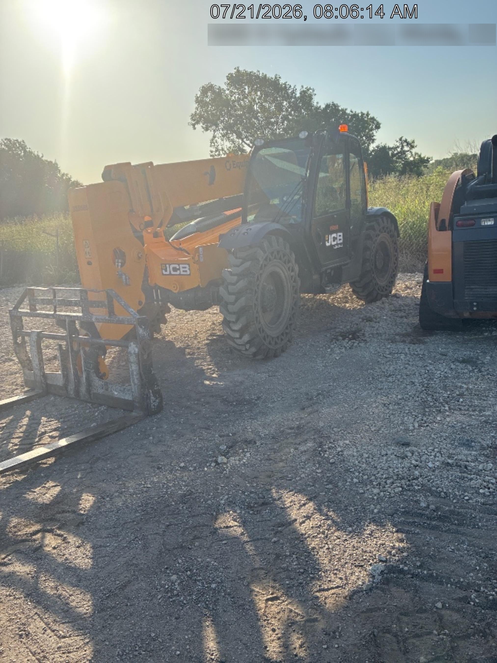 2023 JCB 509-42