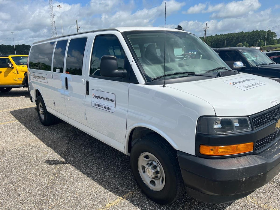 2023 CHEVROLET Express Van - Rental