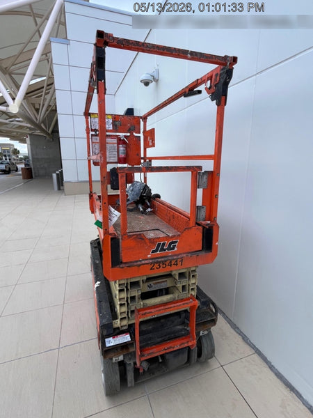 2022 JLG ES1932
