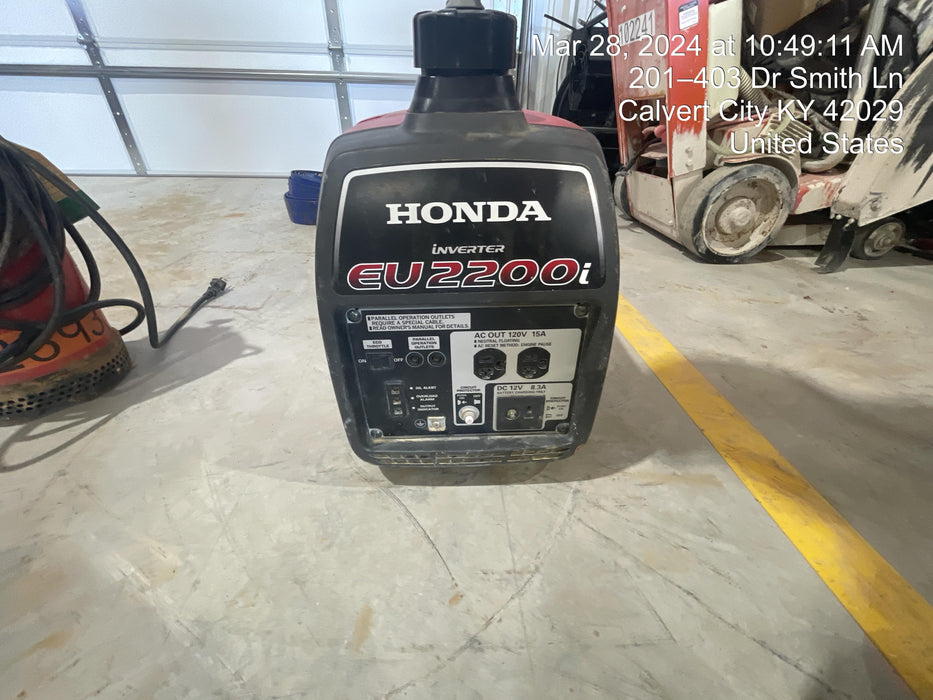 2019 HONDA EU2200i