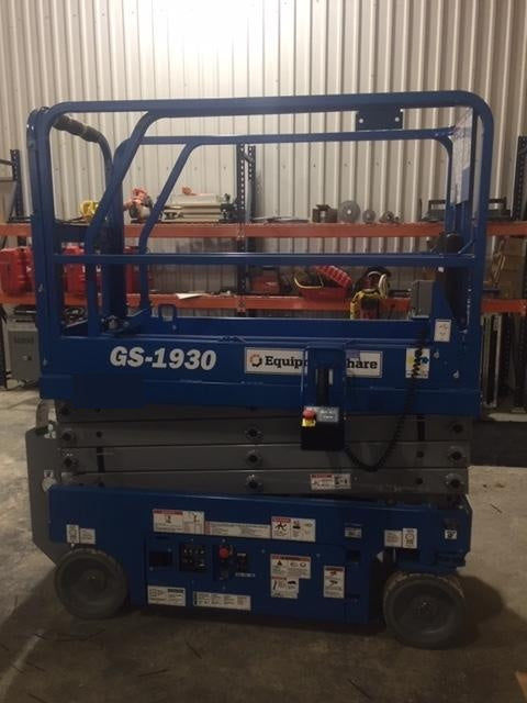 2020 Genie GS-1930 Solid Non Marking Tires, Beacon, Folding rails with half height swing gate