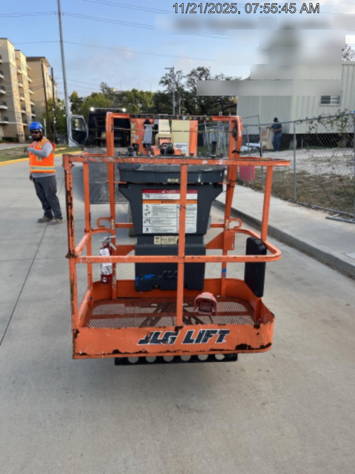 2019 JLG E300AJP