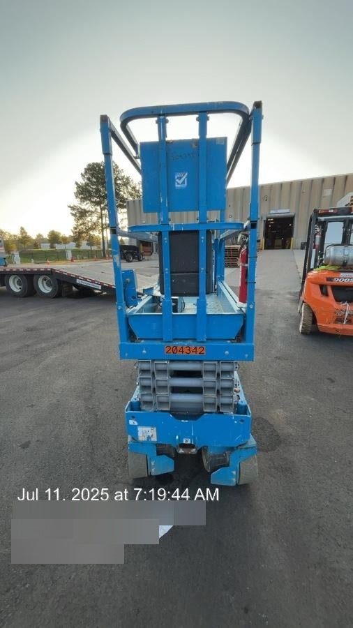 2019 GENIE GR-20