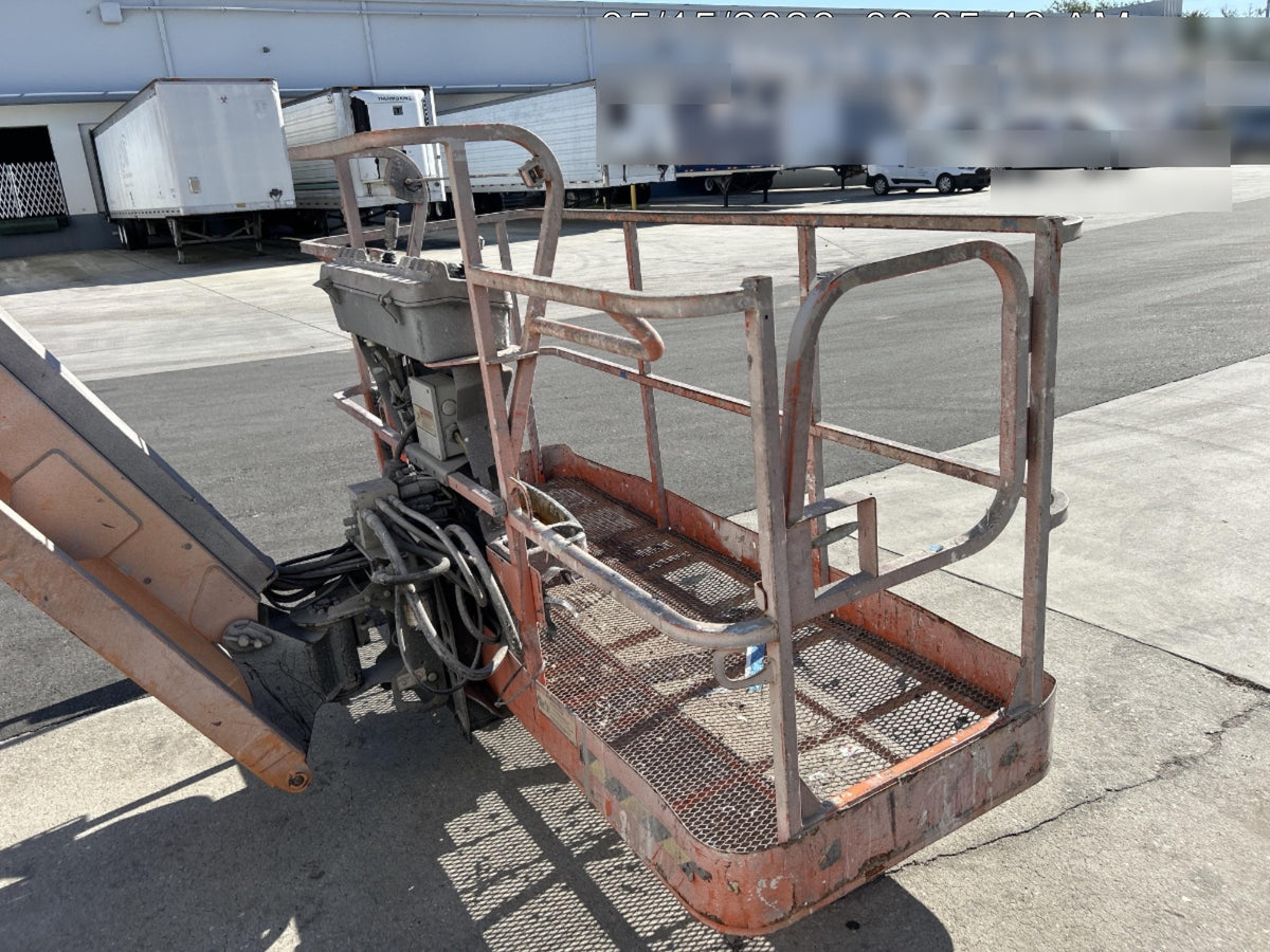2022 JLG 660SJ