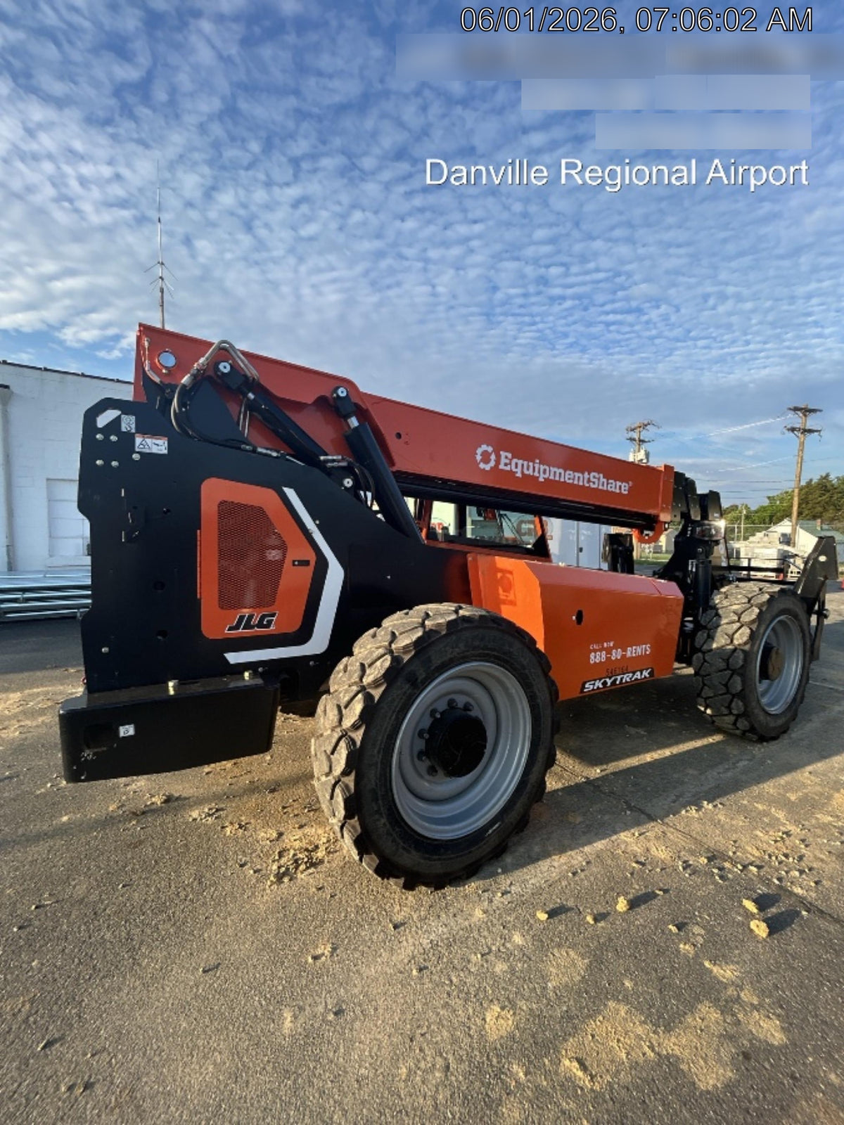2025 SKYTRAK 10054