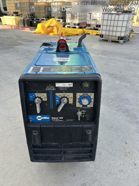 2019 Miller Electric BOBCAT 250 951600 PKG-250 amp Propane Welder, Standard w/Running Gear, Bracket, Hose"250 amp Propane Welder, Standard w/Running Gear, Bracket, Hose