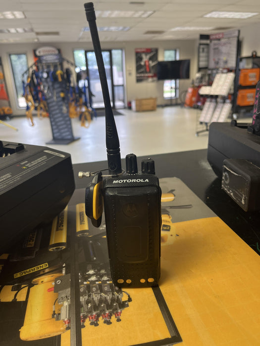 2021 MOTOROLA XPR3300E