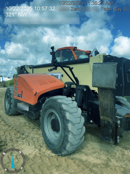 2022 JLG 1075