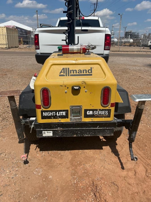 2022 Allmand NLV3GR (4) LED Light Fixture 350W, 23' Vertical Mast, 3kW Prime, Towable, Deep Sea L401, Leveling Jacks, Yanmar T4F 5.8hp