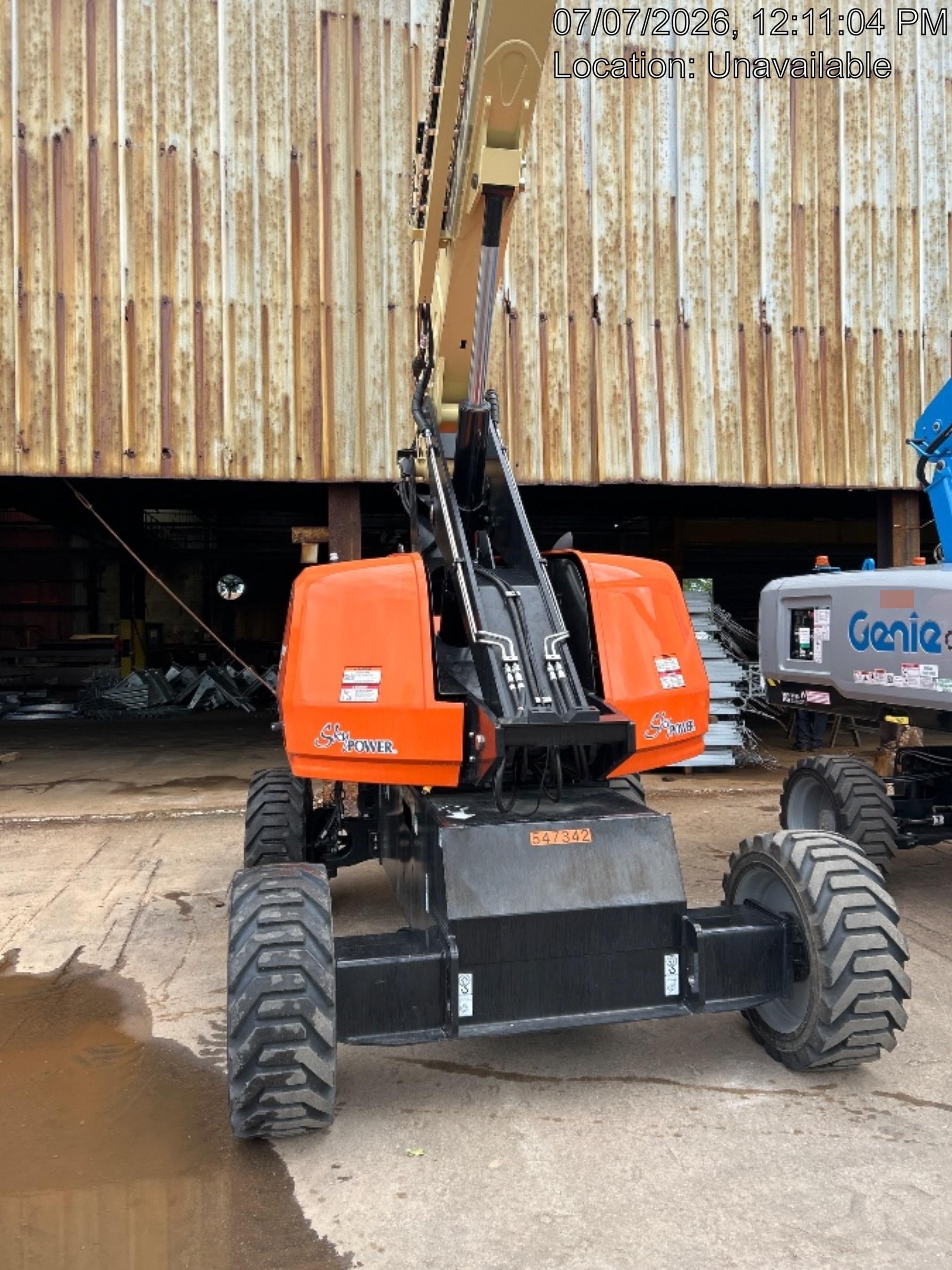 2025 JLG 660SJ
