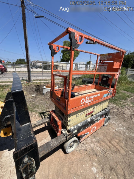 2022 JLG ES1932