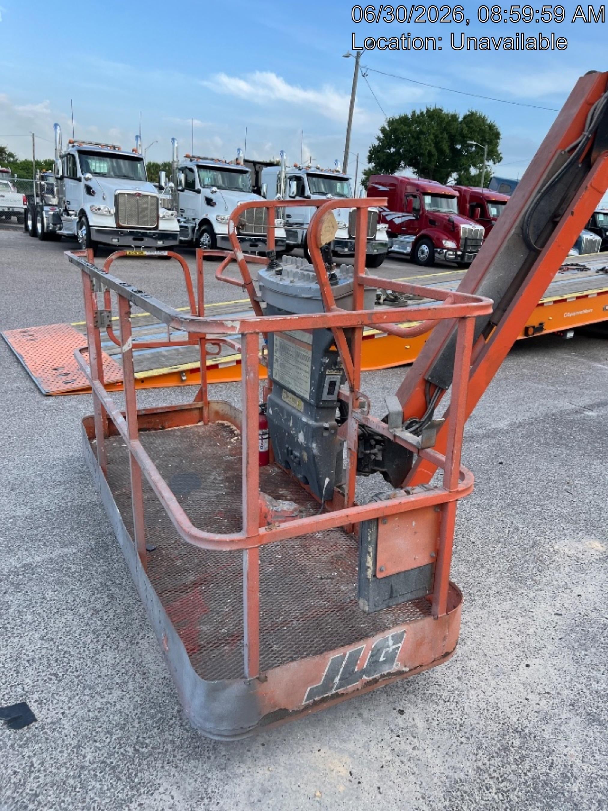 2019 JLG 460SJ