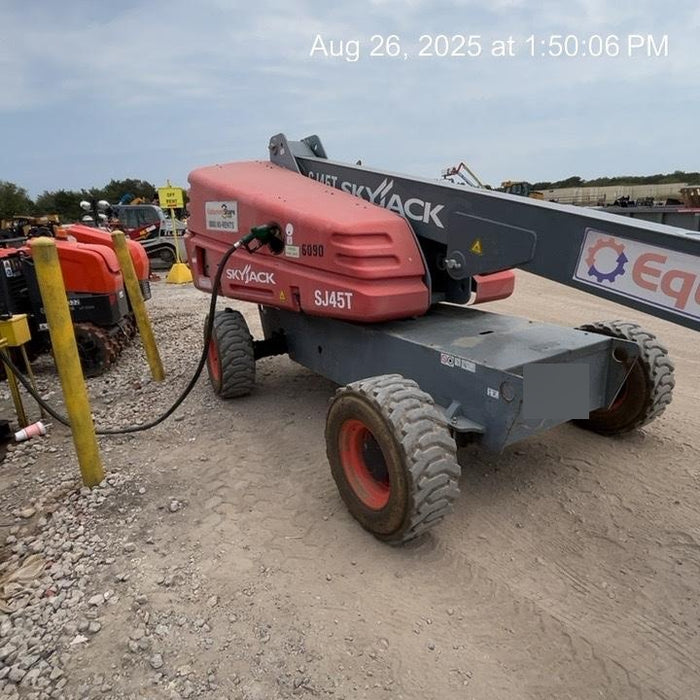 2017 SKYJACK SJ45T+