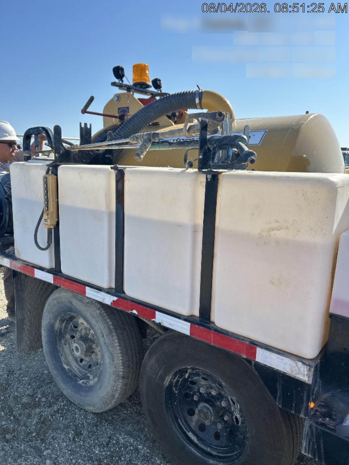 2022 Vac-Tron LP573XDT T4 Koehler Diesel Engine, 500 Gallon Debris Tank, x2 100 Gallon Water Tanks
