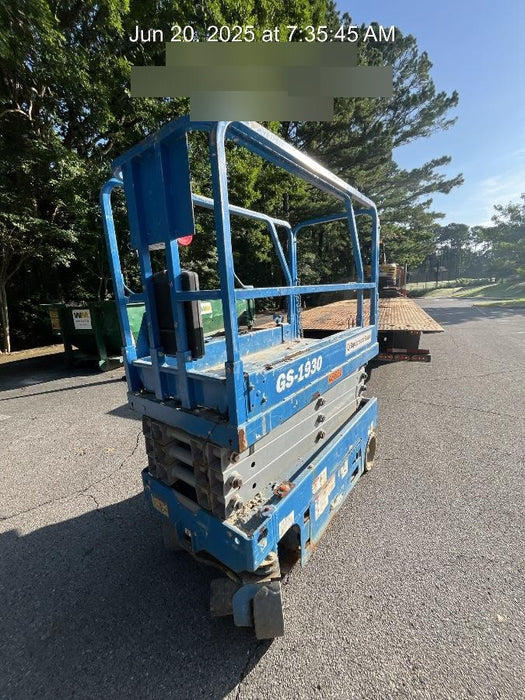 2019 Genie GS-1930 Fixed Rails with Chain Entry