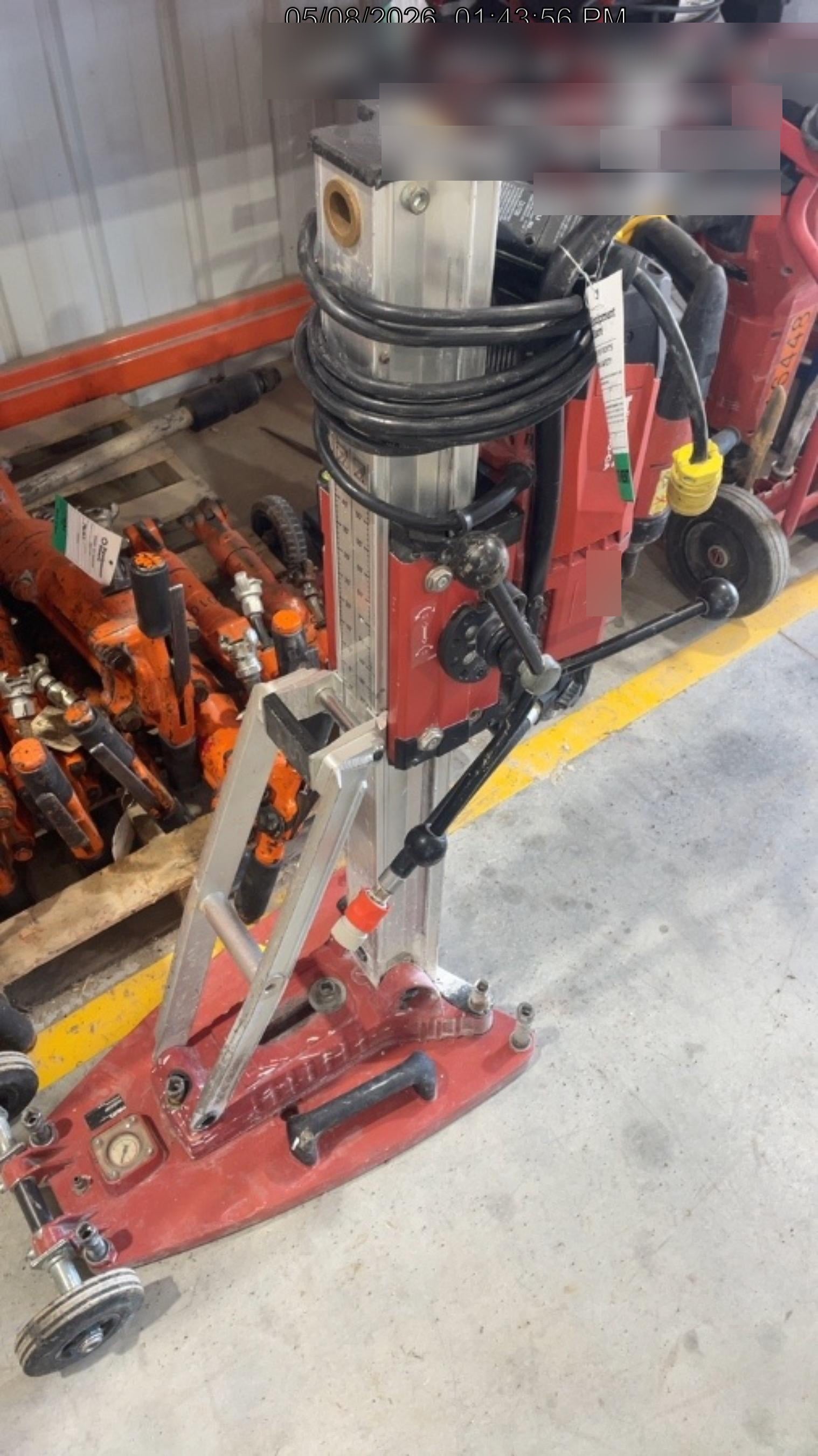 2022 HILTI DD250E