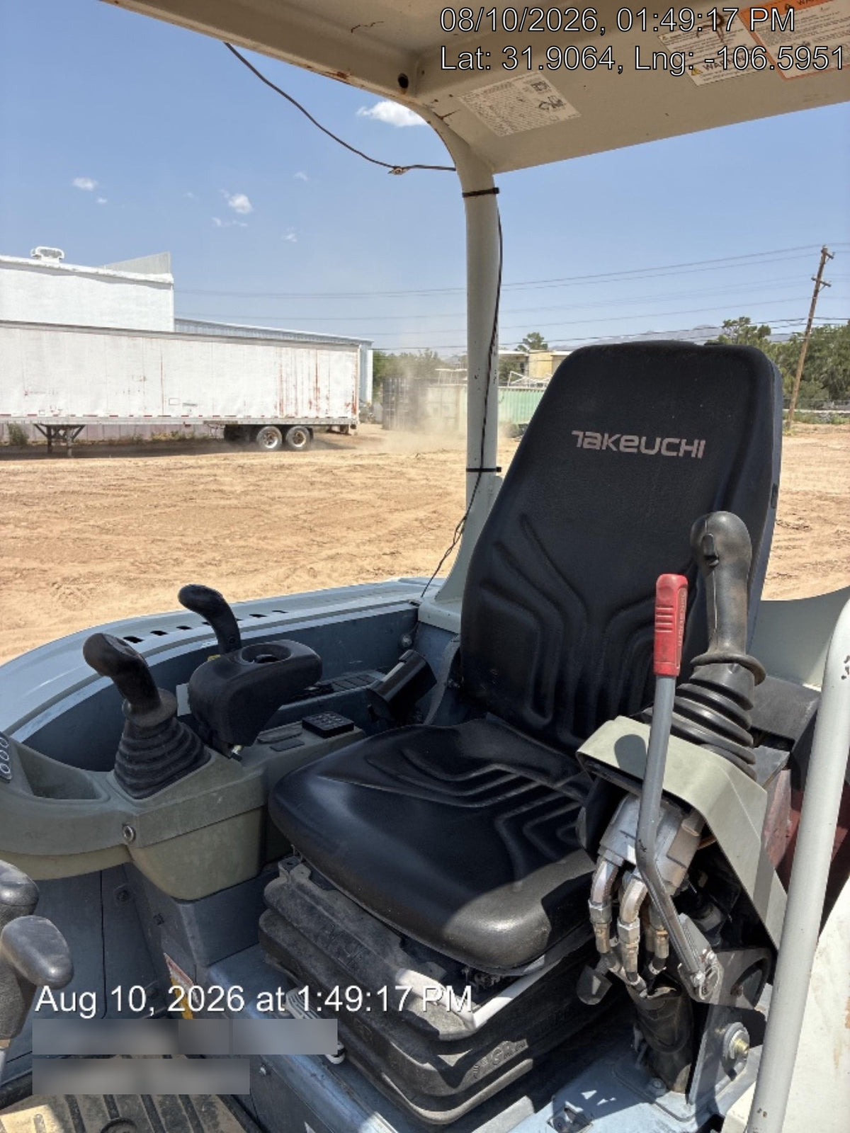 2020 TAKEUCHI TB235-2R