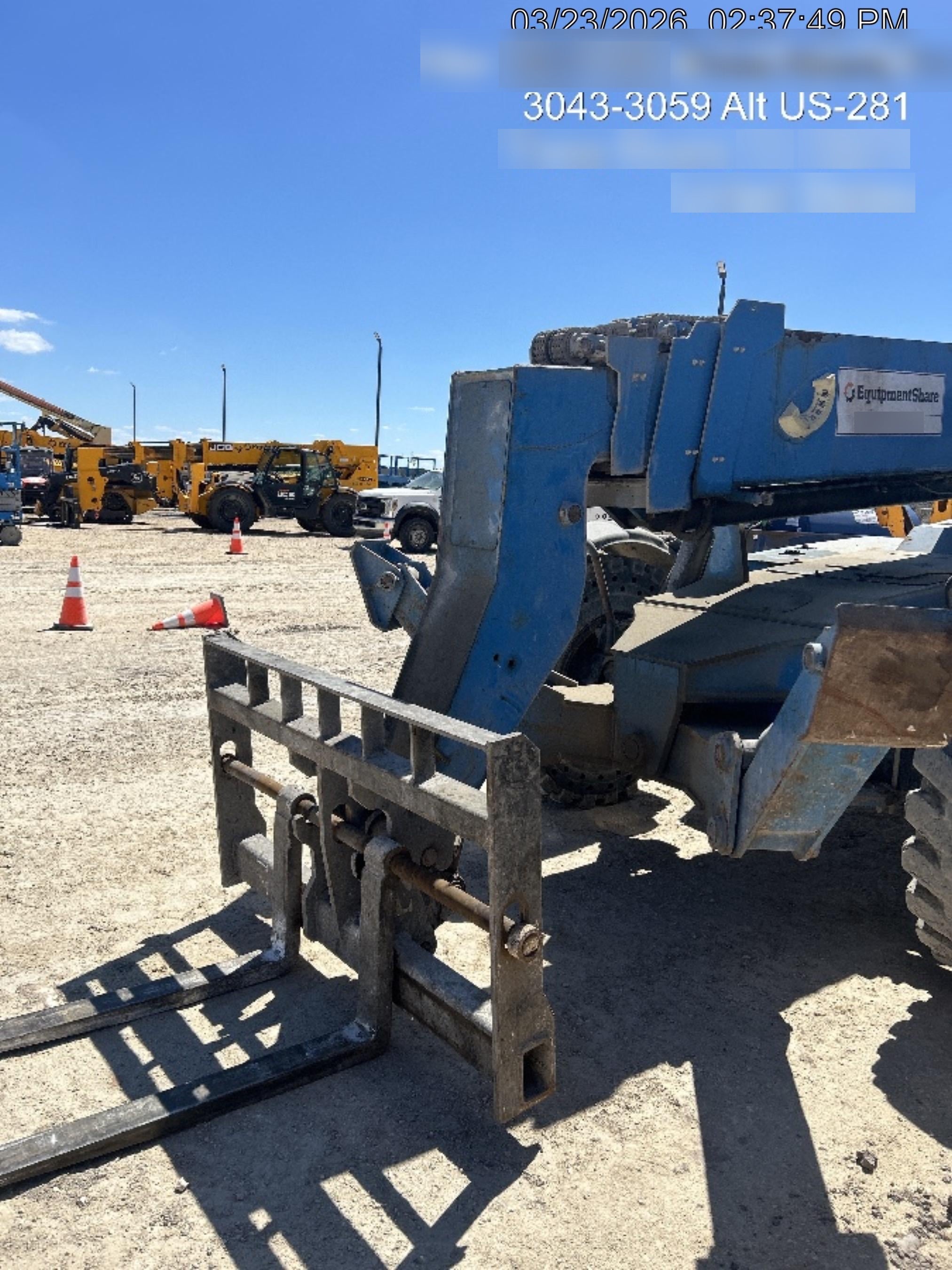 2017 GENIE GTH-1056