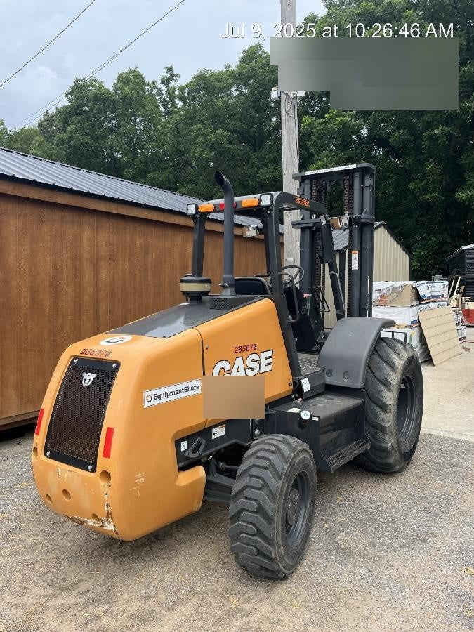 2023 CASE 588H